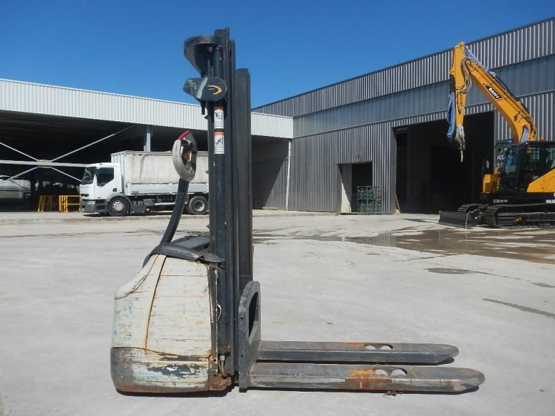 Crown WF 3000